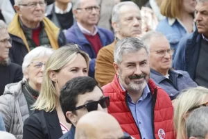 白川智子の写真館中身と奥谷謙一の関係とは？百条委員会で県民に明らかにすべき？