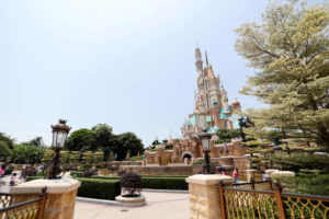 ディズニーシー何時から入れる？開園待ちはノースサウスの方が早くは入れる？