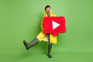 お馬さんの年齢や大学は？桃太郎オフィスとの関連性や顔も調査！