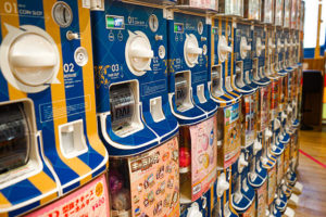 DaisukeKondoガチャガチャ設置場所はどこ？再販予約や出荷される取り扱い店舗も調査！