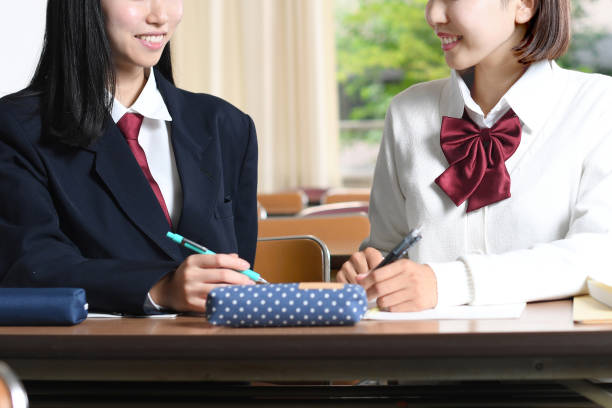 定位置【どじろー】は無料でrawやhitomiで読める？140円で読めるアプリやサイトを調査！